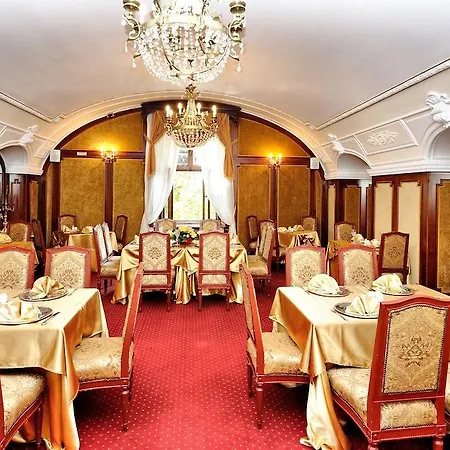 酒店 利奥波德一世加尼酒店 诺威萨