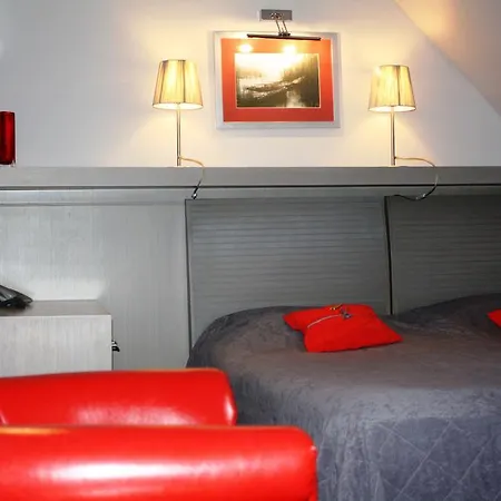 Garni Leopold I 4* Novi Sad