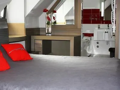 Garni Leopold I 4* Novi Sad
