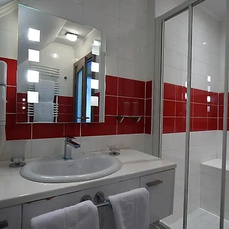 利奥波德一世加尼酒店 诺威萨